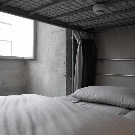 Hostel Haru Tokyo prefektur Exteriör bild